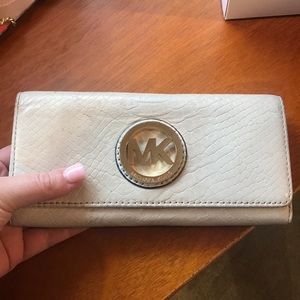 Michael Kors wallet